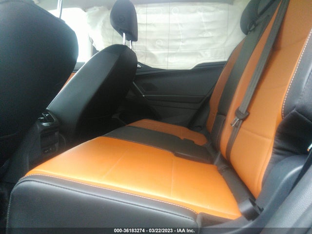 3VV2B7AXXJM191224 Volkswagen Tiguan Sel/se