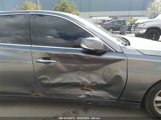 JN1BV7AP0FM347833 Infiniti 2015