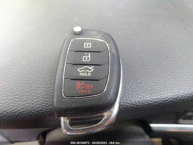 2015 HYUNDAI SONATA 2.4L SE VIN: 5NPE24AF5FH014319