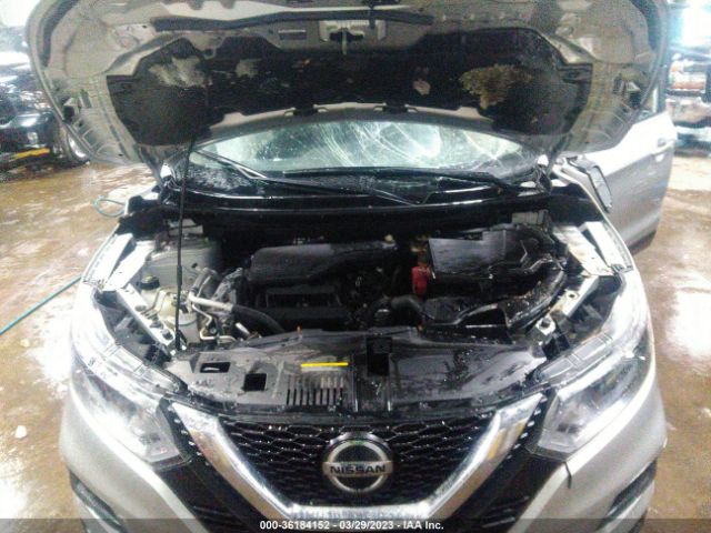 JN1BJ1BW0MW663782 Nissan Rogue Sport Sv