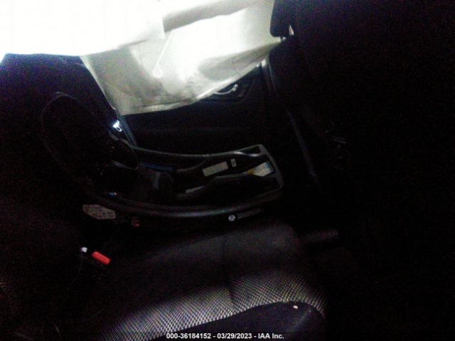 JN1BJ1BW0MW663782 Nissan Rogue Sport Sv