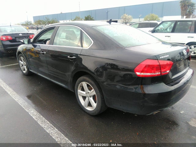 2013 VOLKSWAGEN PASSAT SE VIN: 1VWBH7A39DC049413