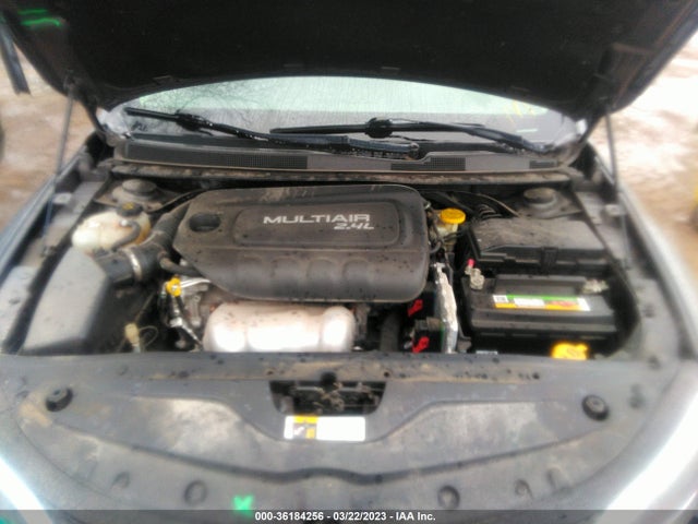 1C3CCCAB6FN725477 Chrysler 200 Limited