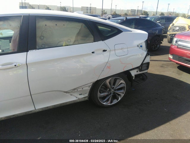 2019 Honda Clarity, VIN: JHMZC5F37KC000543