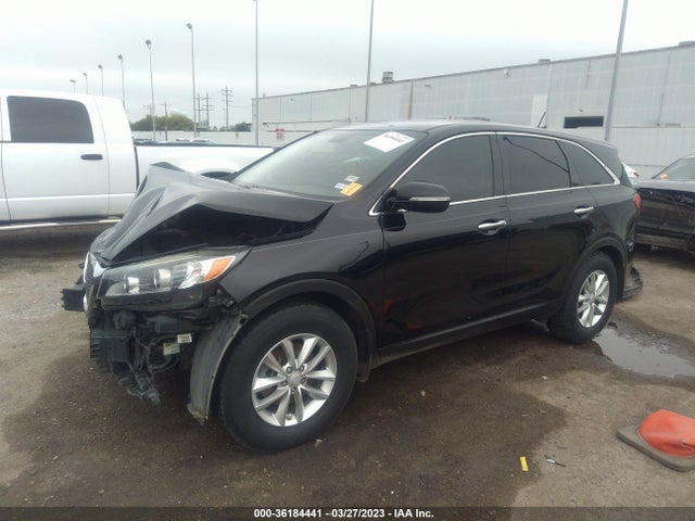 KIA SORENTO L 2016 5XYPG4A3XGG114862 Image 2