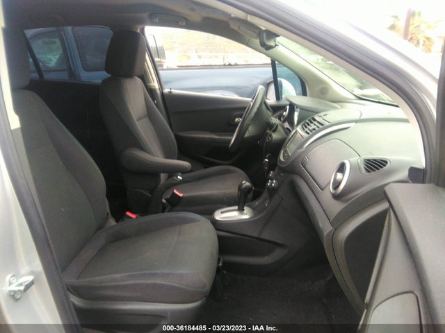 Chevrolet TRAX LS 2015 3GNCJKSB3FL242580 Image 5