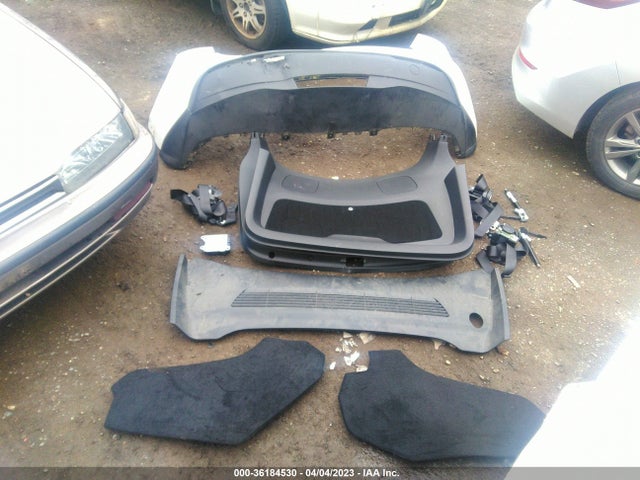 7SAYGAEE2NF366398 Tesla Model Y Long Range