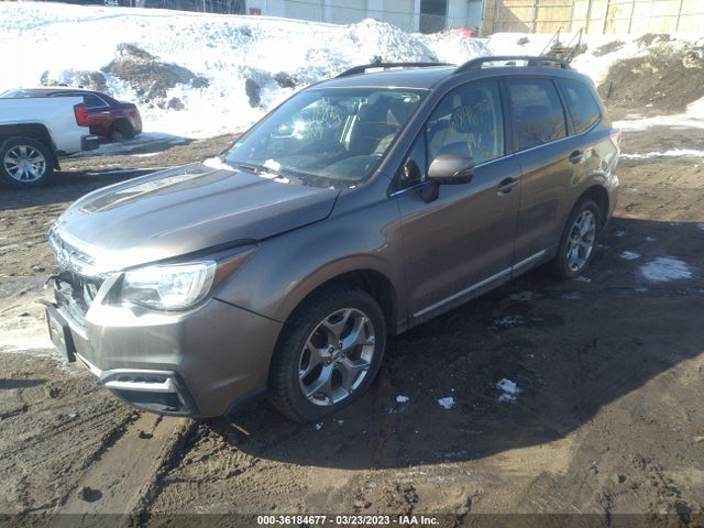 JF2SJAWCXJH425453 Subaru Forester Touring
