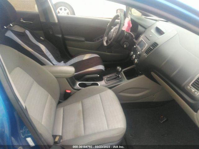 KNAFX4A8XE5120381 KIA FORTE EX