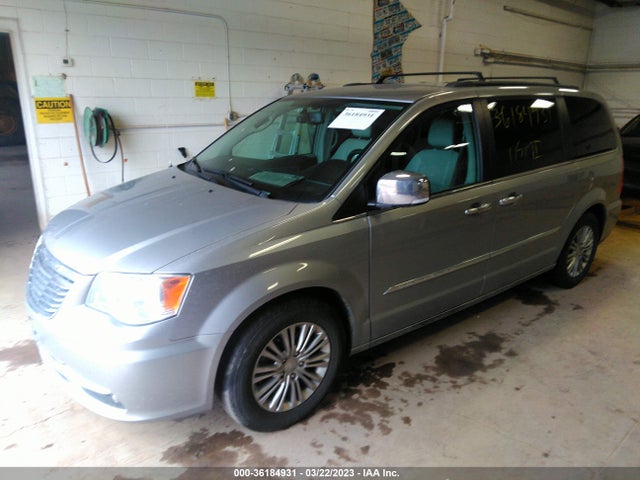 2C4RC1CG2GR221497 Chrysler Town & Country Touring-l