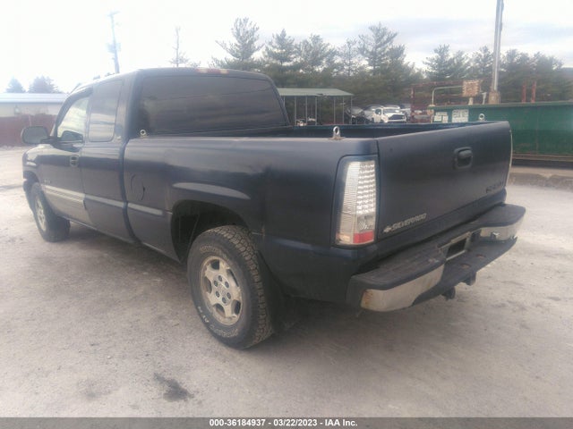 2000 CHEVROLET SILVERADO 1500 LS VIN: 1GCEK19T3YE252830