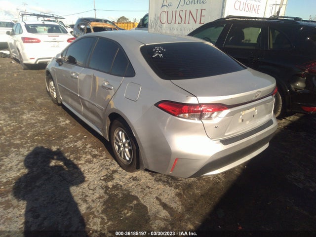 Toyota Corolla Hybrid Le 2021 JTDEAMDE9MJ029920 Image 3