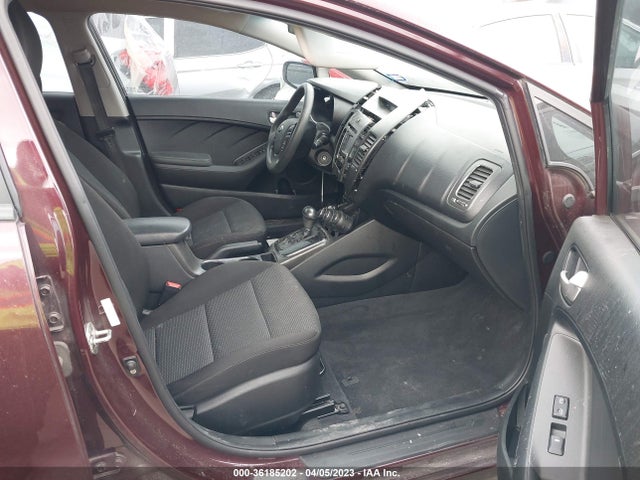 2018 KIA FORTE LX VIN: 3KPFK4A74JE269957