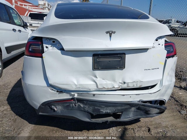 5YJYGDEE7MF299858 Tesla Model Y Long Range