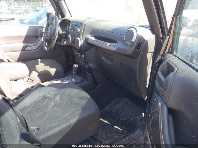 2016 Jeep Wrangler, VIN: 1C4BJWDG3GL188974