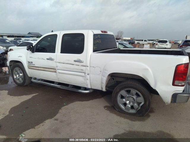 2010 GMC SIERRA 1500 SLE VIN: 3GTRCVE07AG275561