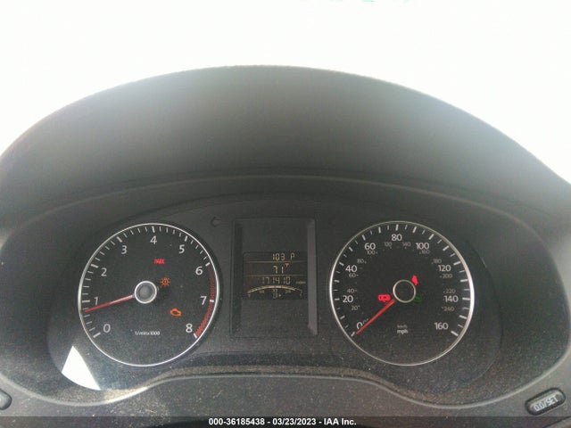 3VWDX7AJ4CM369598 Volkswagen Jetta Sedan Se W