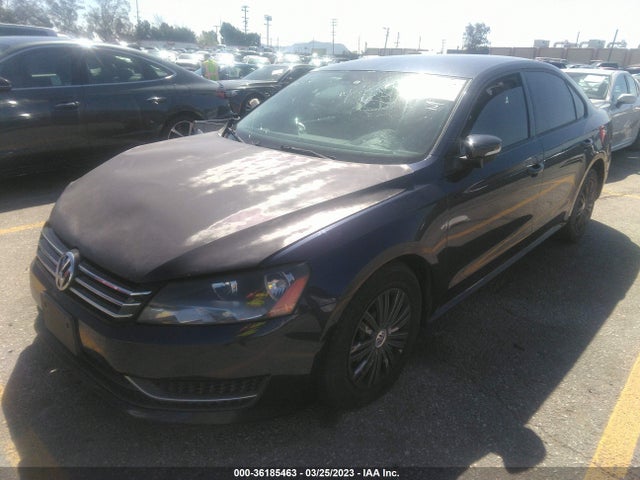 Volkswagen Passat 1.8t S 2015 1VWAT7A33FC027663 Image 2