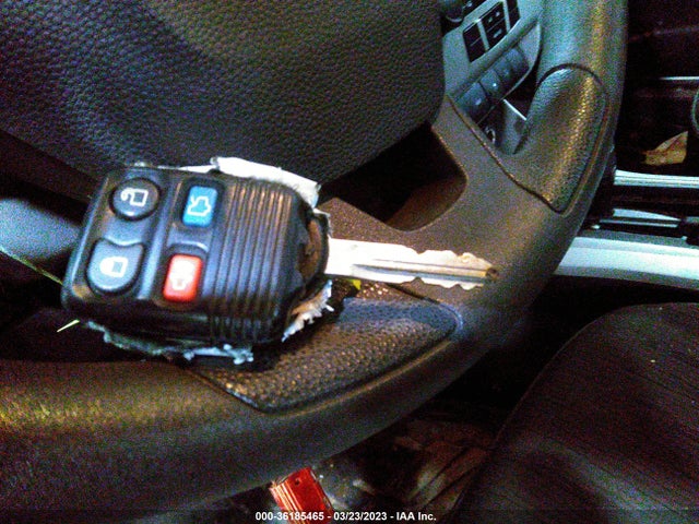 2010 FORD FOCUS SE VIN: 1FAHP3FN7AW270401