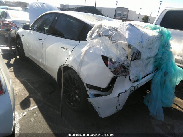 7SAYGAEE8NF341800 Tesla Model Y Long Range