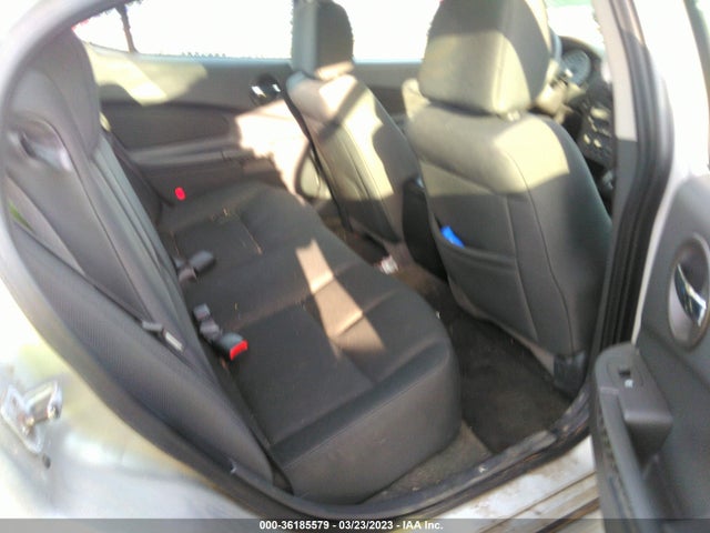 2004 PONTIAC GRAND PRIX GT1 VIN: 2G2WP522041340488