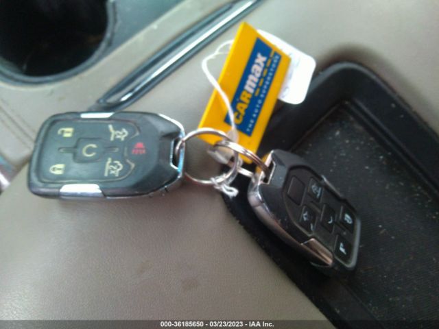1GKS2GKC5KR405227 GMC Yukon Xl Slt