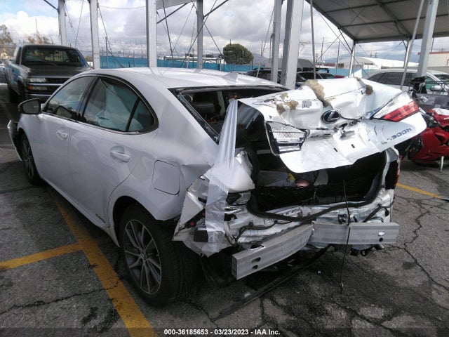 2017 Lexus ES, VIN: JTHBW1GG6H2139533