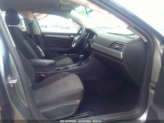 3VWC57BU3KM029741 Volkswagen Jetta S/se/r-line