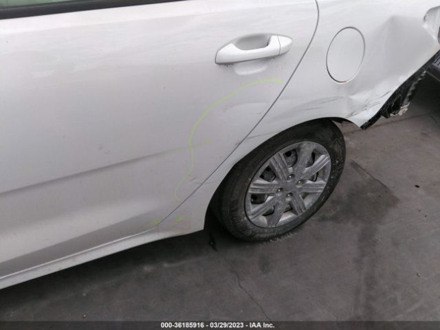 3KPA24AD0PE529067 KIA RIO LX