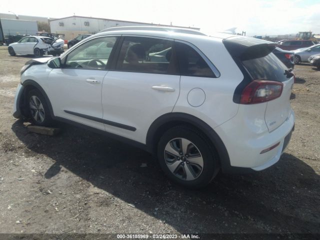 KNDCB3LC8K5352991 KIA NIRO LX