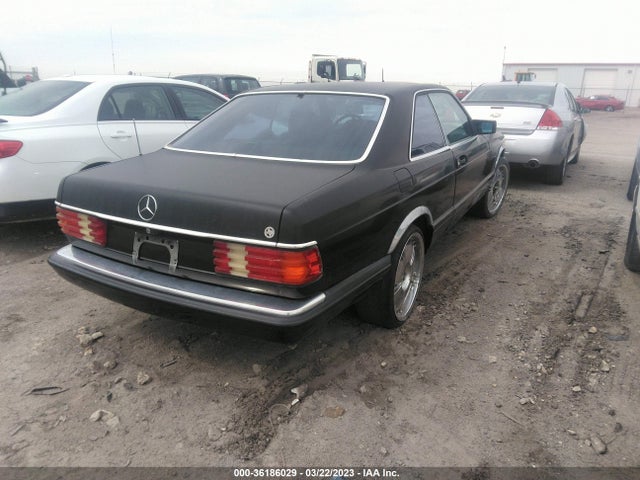 1987 MERCEDES-BENZ 560 SEC VIN: WDBCA45D2HA292459