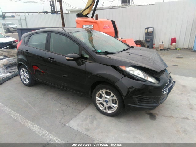 2015 3FADP4EJ0FM162423 main image