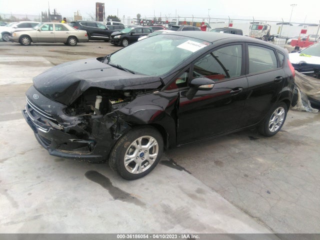 Ford FIESTA SE 2015 3FADP4EJ0FM162423 Image 2