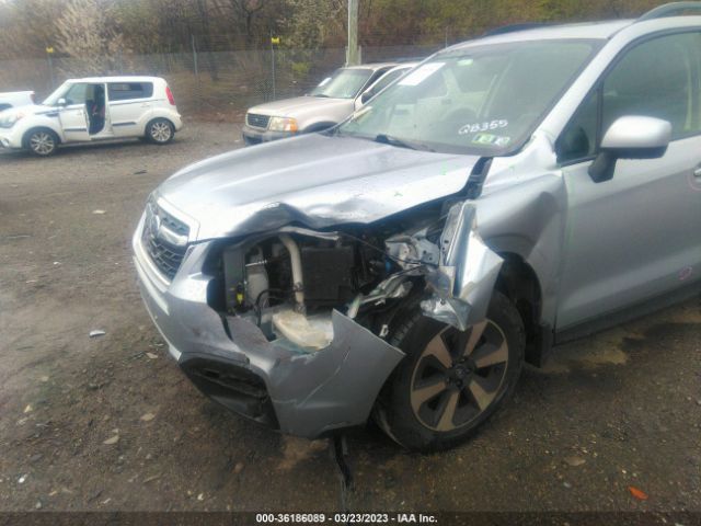 JF2SJAEC9HH450971 Subaru Forester Premium