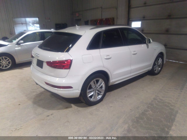 WA1BCCFS1JR018363 Audi Q3 Premium/sport Premium