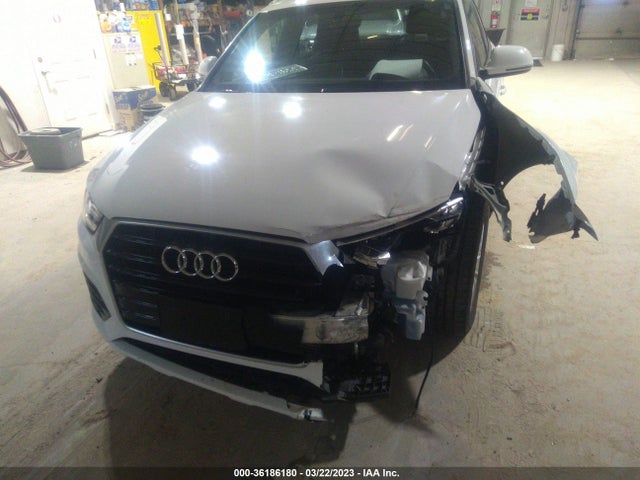 WA1BCCFS1JR018363 Audi Q3 Premium/sport Premium