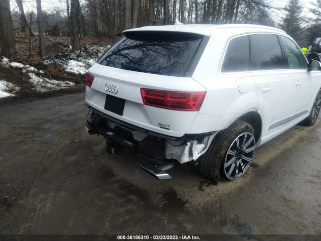 WA1LAAF72HD020544 Audi Q7 Premium Plus