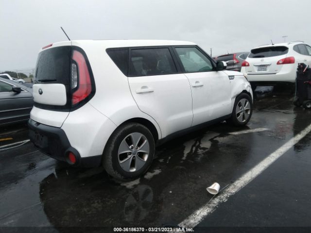 KNDJN2A22F7229717 KIA Soul Base