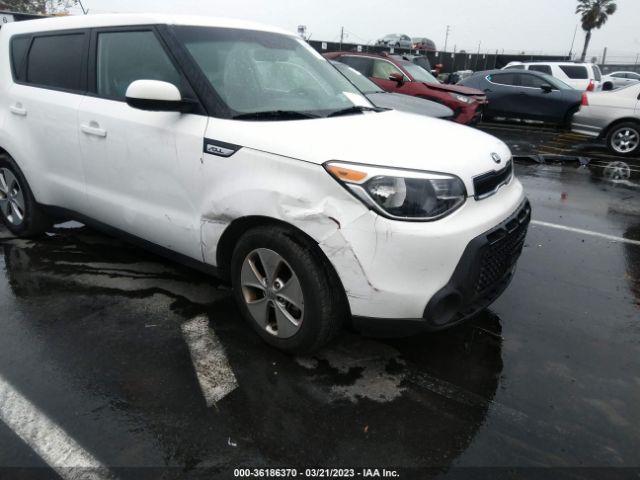 KNDJN2A22F7229717 KIA Soul Base