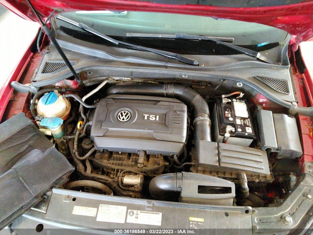 1VWAT7A38FC077118 Volkswagen Passat 1.8t S
