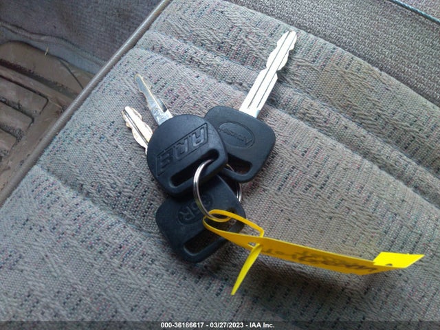 1998 TOYOTA TACOMA VIN: 4TAWN72N0WZ163471