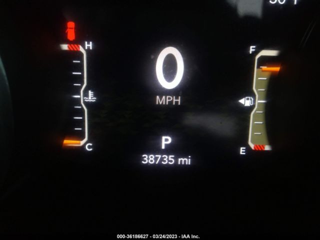1C4HJXEGXJW229086 Jeep Wrangler Unlimited Sahara