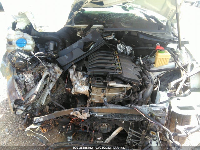 WVGDF9BP5ED009528 Volkswagen Touareg R-line