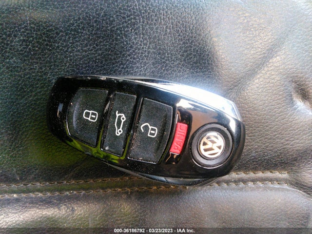 WVGDF9BP5ED009528 Volkswagen Touareg R-line