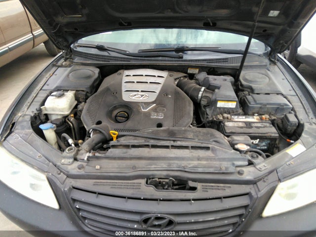 2006 HYUNDAI AZERA LIMITED VIN: KMHFC46F26A125990