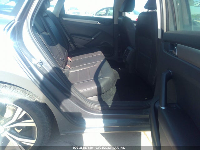 2021 Volkswagen Passat, VIN: 1VWSA7A3XMC010379