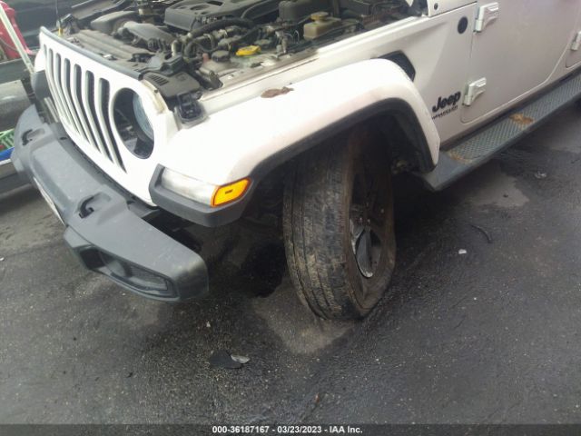 1C4HJXEN2LW334979 Jeep Wrangler Unlimited Sahara Altitude