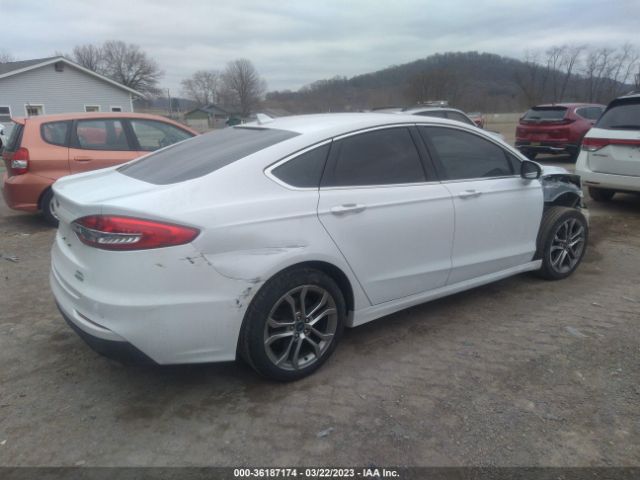 3FA6P0CD1KR140202 Ford FUSION SEL