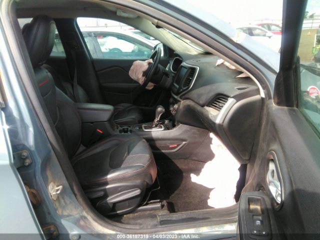1C4PJMBS5FW713774 Jeep Cherokee Trailhawk