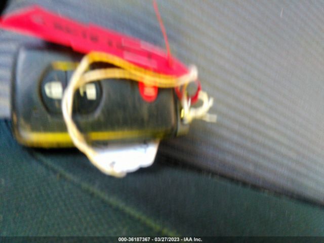 JTKJF5C72GJ014200 Scion TC